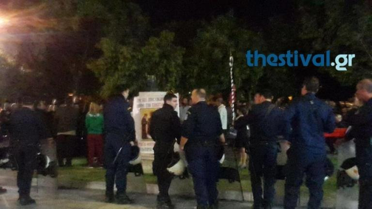 Θεσσαλονίκη: Νέα διαμαρτυρία έξω από το θέατρο για την «Ώρα του Διαβόλου»
